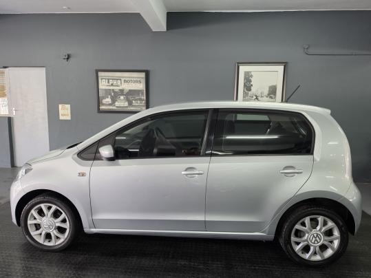 2016 Volkswagen Move Up! 1.0 5-dr