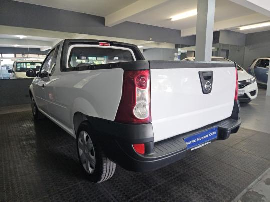 2021 Nissan NP200 1.6 A/C Safety Pack